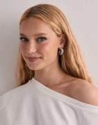 Nelly - Hopea - Bold Hoops