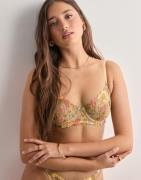 Nelly - Keltainen - Secrets In Bloom Bra
