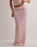 Nelly - Vaaleanpunainen - Love It Maxi Skirt