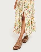 OBJECT - Kukallinen - Objlorena S/S Long Dress Rep