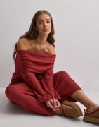 Nelly - Punainen - Slouchy Rib Knit Sweater