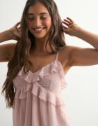 Nelly - Vaaleanpunainen - Flounce Strap Top