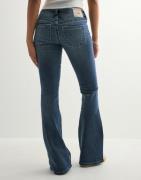 True Religion - Sininen - Nelly Ultra Low Rise Flare