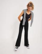 Spanx - Musta - The Perfect Double Slit Pant