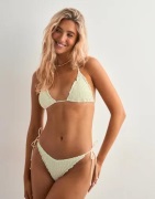 Nelly - Valkoinen - Smock Frill Triangle