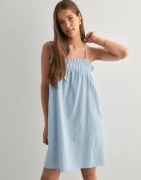 Pieces - Sininen - Pcmuna Slip Short Dress Mm Wvn