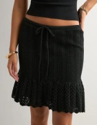 Vero Moda - Musta - Vmphuket Nw Short Skirt Se