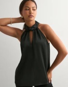 Neo Noir - Musta - Svala Heavy Sateen Top