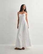 Vero Moda - Valkoinen - Vmasha Sl Ankle Dress Wvn Exp SB2 G