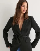 Vero Moda - Musta - Vmsally Ls Long Blazer Wvn Exp