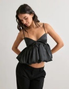 Gina Tricot - Musta - Bubble singlet