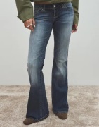 Nelly - Sininen - Super Low Waist Bootcut Jeans