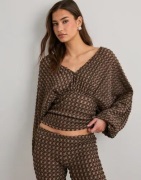 Nelly - Ruskea - Dreamy Structure LS Top