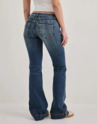 Nelly - Sininen - Super Low Heart Pocket Bootcut Jeans