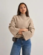 Gina Tricot - Beige - Funnel Neck Knitted Sweater