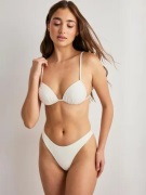 Nelly - Valkoinen - Cheeky Bikini Panty