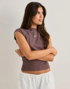 Nike - Lila - W Nsw Chill Knit Rib Ss Top