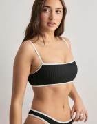 Nelly - Musta - Contrast Bikini Top