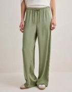 Nelly - Vihreä - Pull On Satin Pants