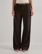 Gina Tricot - Ruskea - Low waist trousers