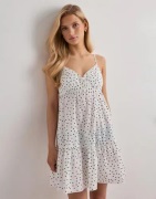 Nelly - Valkoinen - Lace Detail Dress