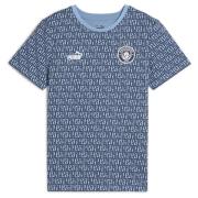 MCFC ftblCulture Tee AOP Jr Club Navy-Team Light Blue